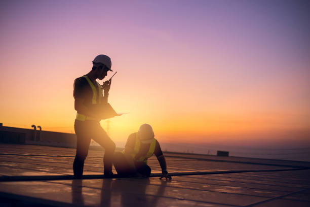 Best Flat Roof Repair Services  in Vicksburg, MS